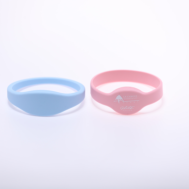 XT-12002-silicone wristband